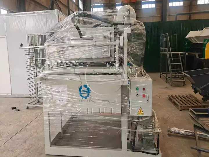 1000pcs per hour egg tray forming machine